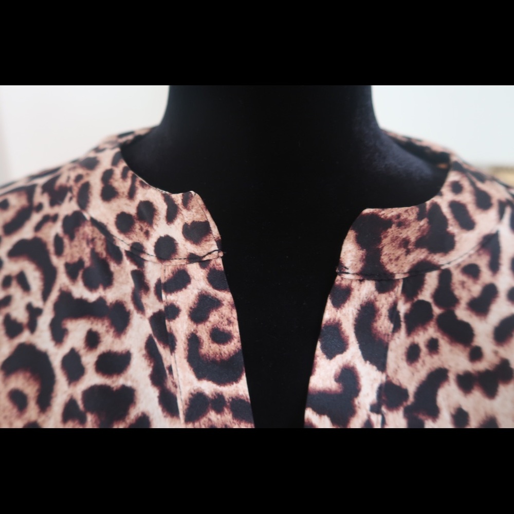 Women’s Long Sleeve Leopard Shirt - Picture 3 of 8